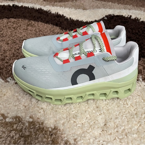 On Running Women's Cloudmonster Sneakers Sz 9.5 In Glacier / Meadow - Picture 6 of 11